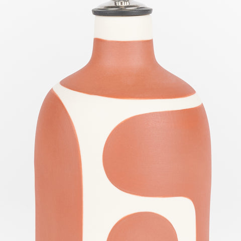 A detail view of the Franca short oil cruet in canyon